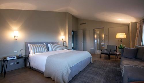 Deluxe Junior Suite