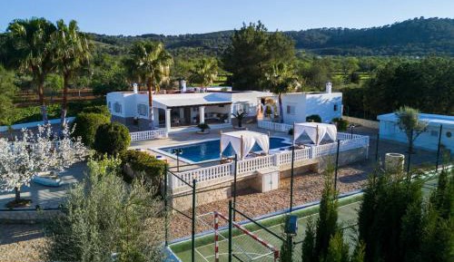 Deluxe Villa