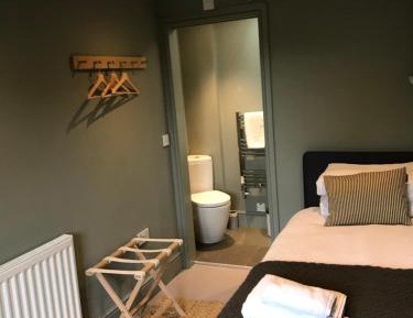 Single Room with Private Bathroom