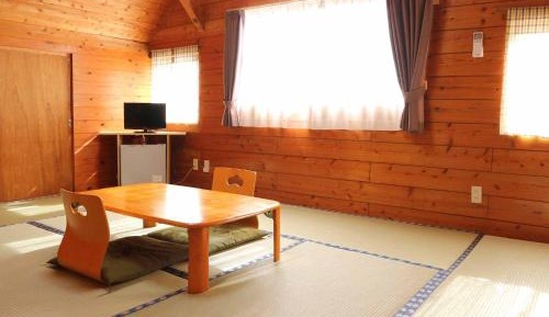 Japanese-Style Quadruple Room
