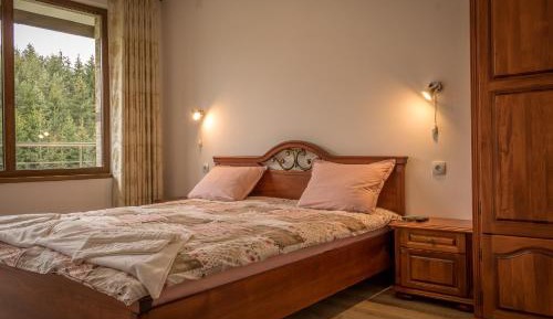 King Room with Mountain View