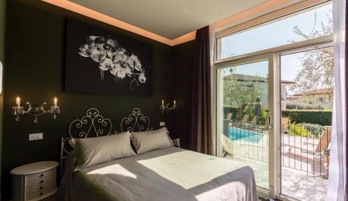 Double or Twin Room with Balcony