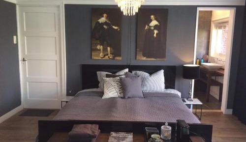 King Room with Balcony