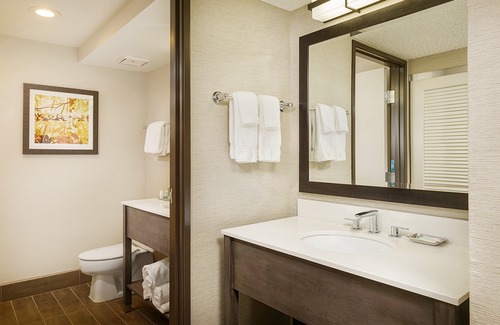 Orchard District Hotel | Riverhouse on The Deschutes
