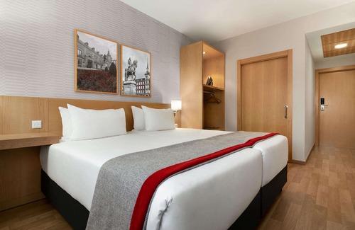 Getafe Hotel | Ramada by Wyndham Madrid Getafe