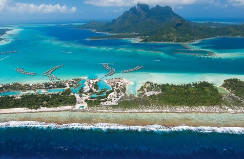 Bora Bora Hotel | Four Seasons Resort Bora Bora