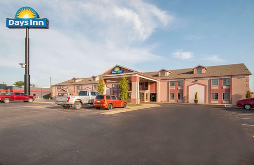 Pauls Valley Hotel | Days Inn by Wyndham Pauls Valley