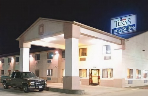 Lufkin Hotel | Texas Inn and Suites Lufkin