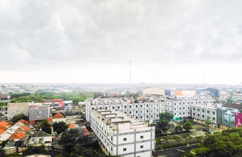 Cikarang Hotel | Best Modern 1Br the Oasis Apartment