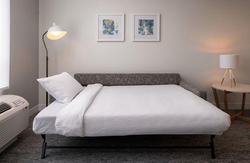 Westbank Hotel | TownePlace Suites by Marriott West Kelowna