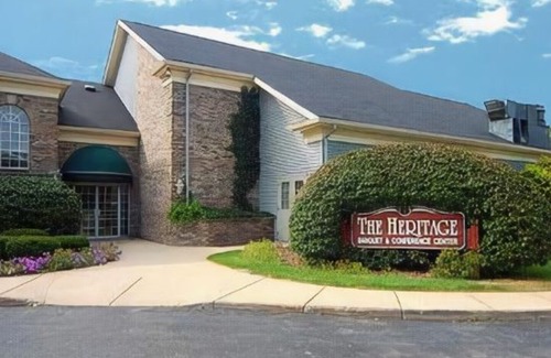 Plainwell Hotel | Comfort Inn Plainwell