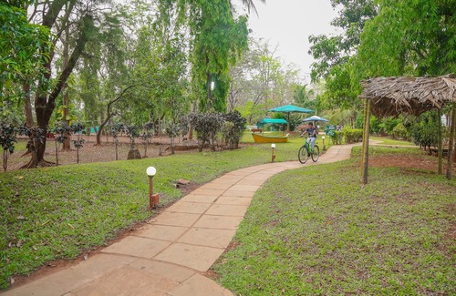 Mollem Hotel | Dudhsagar Spa Resort