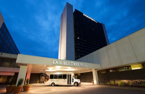Bloomington Hotel | DoubleTree by Hilton Bloomington Minneapolis South