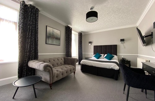 Ellon Hotel | New Inn Hotel