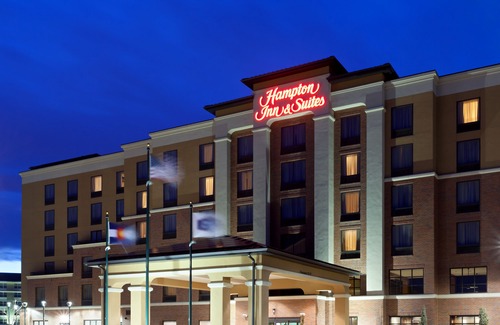 Gateway Hotel | Hampton Inn & Suites Denver Airport / Gateway Park