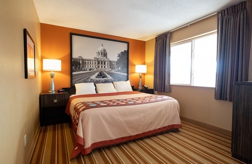 Blaine Hotel | Coratel Inn and Suites by Jasper Blaine