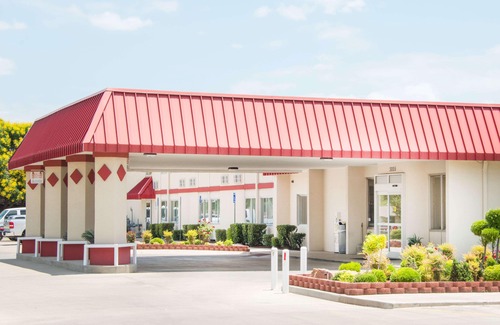 Enid Hotel | Ramada by Wyndham Enid