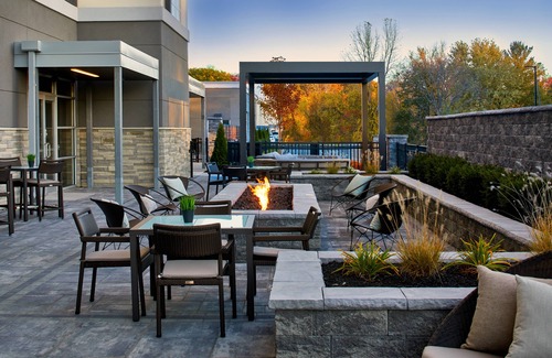 Newtonville Hotel | Courtyard by Marriott Albany Airport