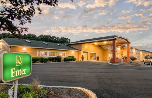 Albany Hotel | Quality Inn & Suites