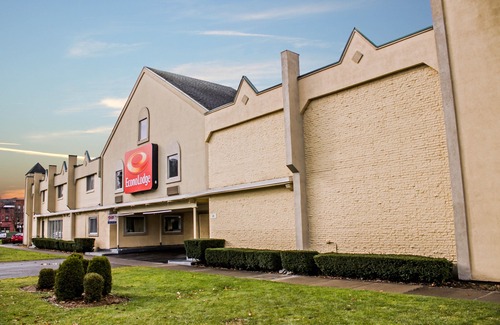 Cortland Hotel | Econo Lodge Cortland