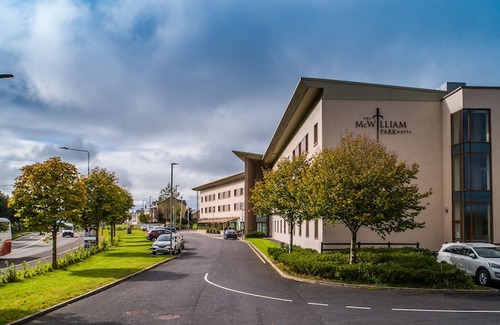 Claremorris Hotel | McWilliam Park Hotel