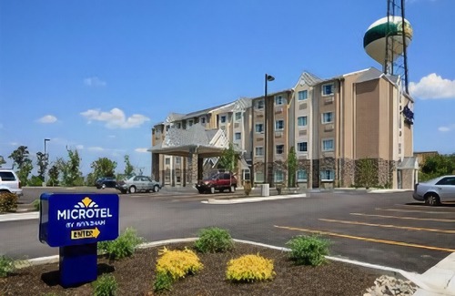 Triadelphia Hotel | Microtel Inn & Suites by Wyndham Wheeling at Highlands