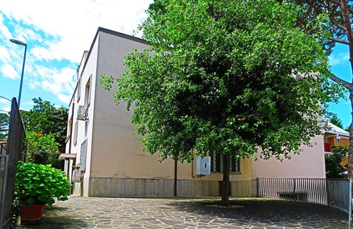 Zona LIII Tomba di Nerone Hotel | Ianus Guest House