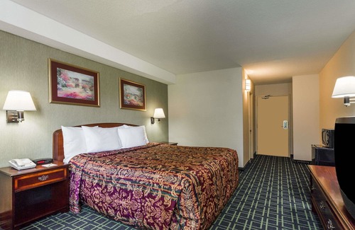 Dumfries Hotel | Days Inn by Wyndham Dumfries Quantico