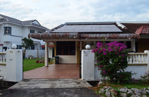 Batu Enam Hotel | Eco93 Vacation Home Lunas