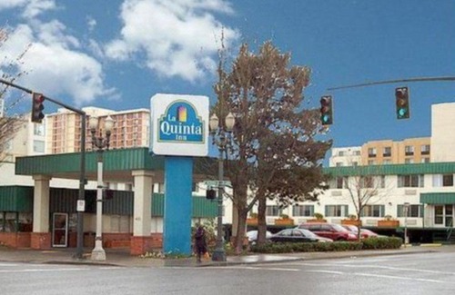 Lloyd District Hotel | Quality Inn Downtown Convention Center Portland