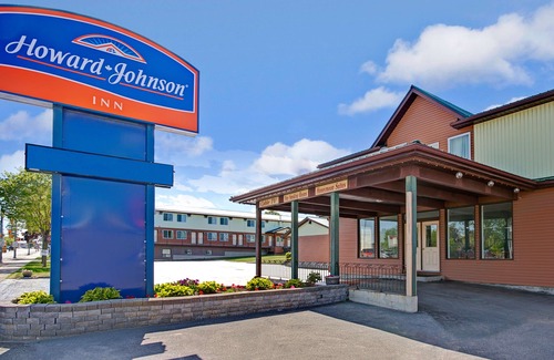 Gananoque Hotel | Howard Johnson by Wyndham Gananoque
