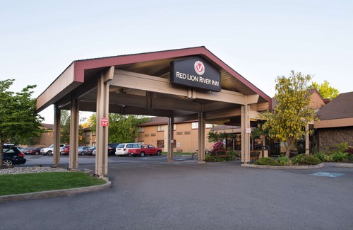 Logan Hotel | Ruby River Hotel
