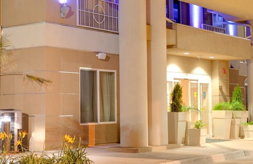 Porterville Hotel | Holiday Inn Express Porterville, an Ihg Hotel