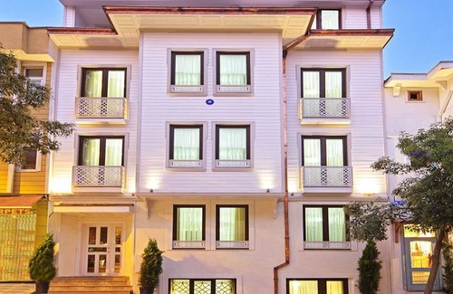 Sultanahmet Hotel | Azade Suites