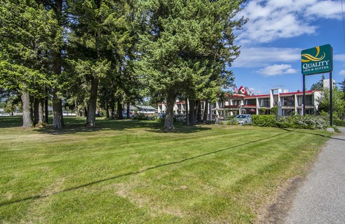 Quesnel Hotel | Quality Inn