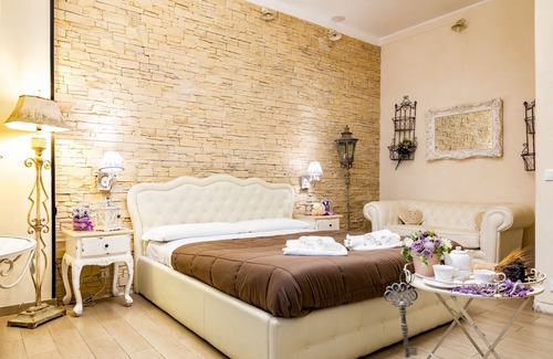 San Giovanni Hotel | RomAntic Dreams