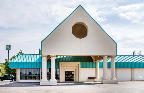 Deming Hotel | Quality Inn Deming