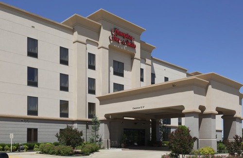McAlester Hotel | Hampton Inn & Suites McAlester