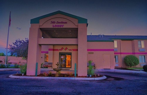 Meridian Hotel | Quality Inn & Suites