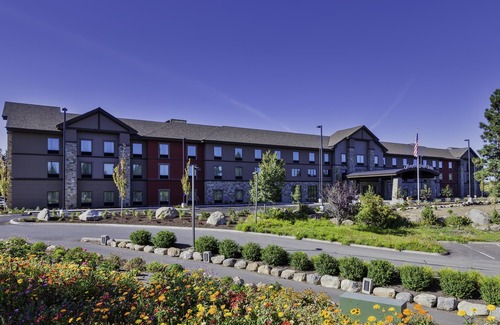 Southern Crossing Hotel | Hampton Inn & Suites Bend