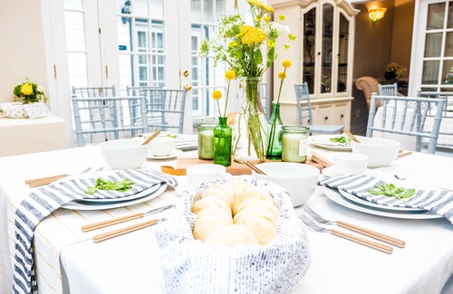Round Hill Hotel | The Manor at Airmont