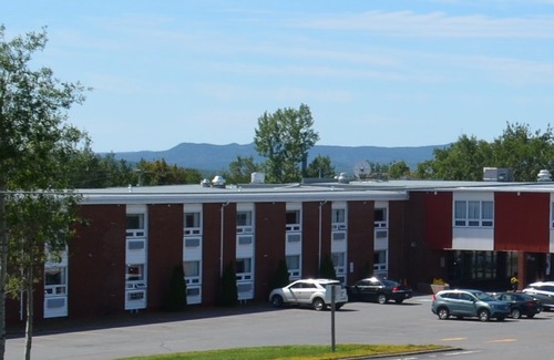 Grand Falls - Windsor Hotel | Mount Peyton Resort and Conference Centre