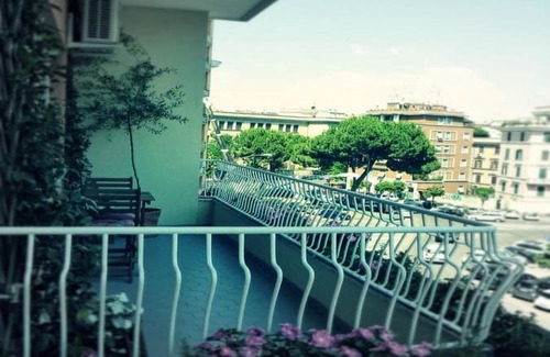 San Giovanni Hotel | RomAntic Dreams Guest House