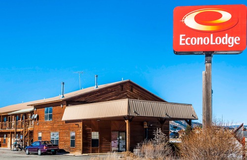 Eagle Nest Hotel | Econo Lodge Eagle Nest