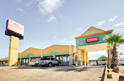 Temple Hotel | Econo Lodge Temple