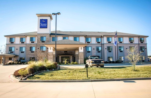 Center Hotel | Sleep Inn and Suites Center