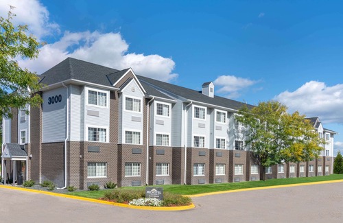 Eagan Hotel | Microtel Inn & Suites by Wyndham Eagan/St Paul