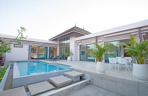 Choeng Thale Hotel | Gold Chariot Pool Villa