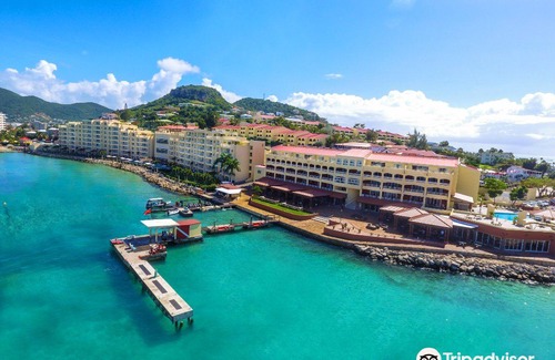 Pelican Key Hotel | Simpson Bay Resort, Marina & Spa