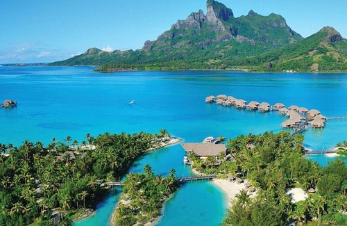 Bora Bora Hotel | Four Seasons Resort Bora Bora